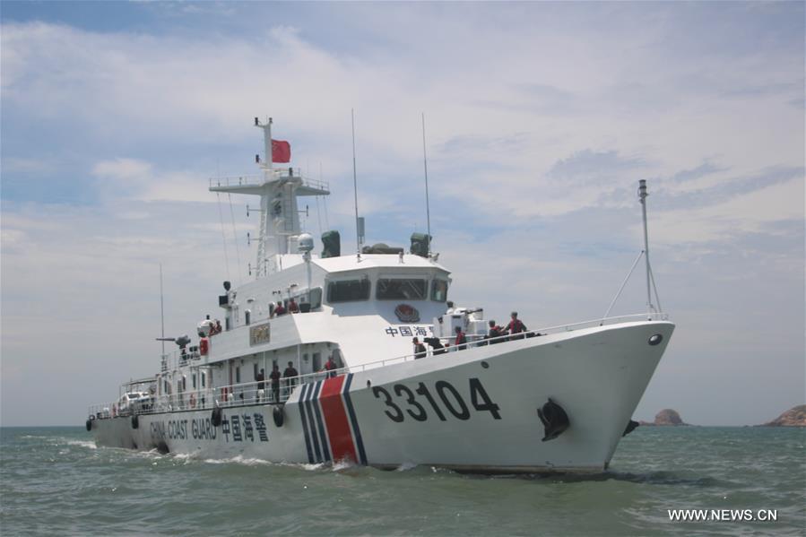 8 missing after fishing boat sinks in east China