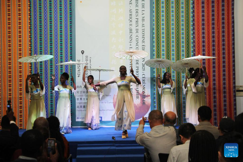 Mid-Autumn Festival celebration held at Chinese Cultural Center of Benin